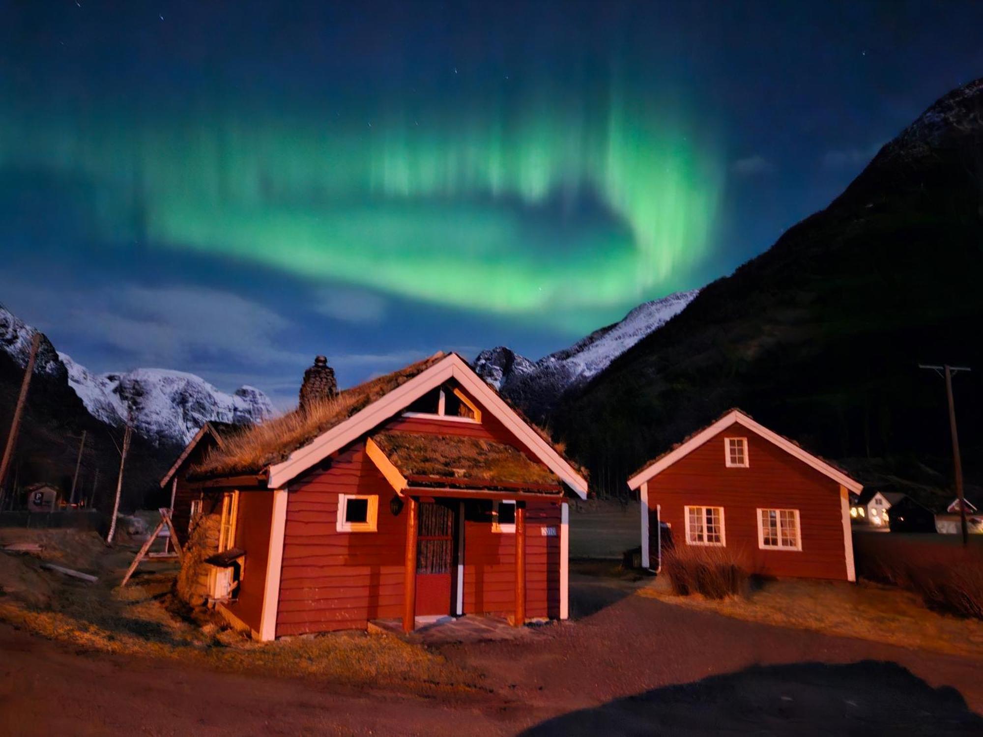 Trollbu Aabrekk Gard Villa Briksdalsbre Exterior photo
